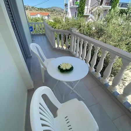 Apartment Festim *